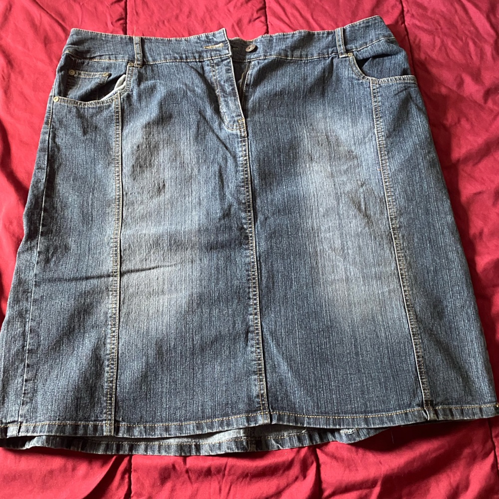 Plus size denim skirt size 18